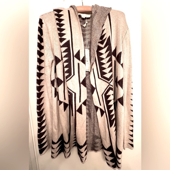 LOVESTITCH tribal cardigan hoodie.  New with Tags. - Picture 3 of 5